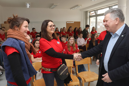 Sprejem otrok iz Francije 01 Foto Ljubo Vukelič